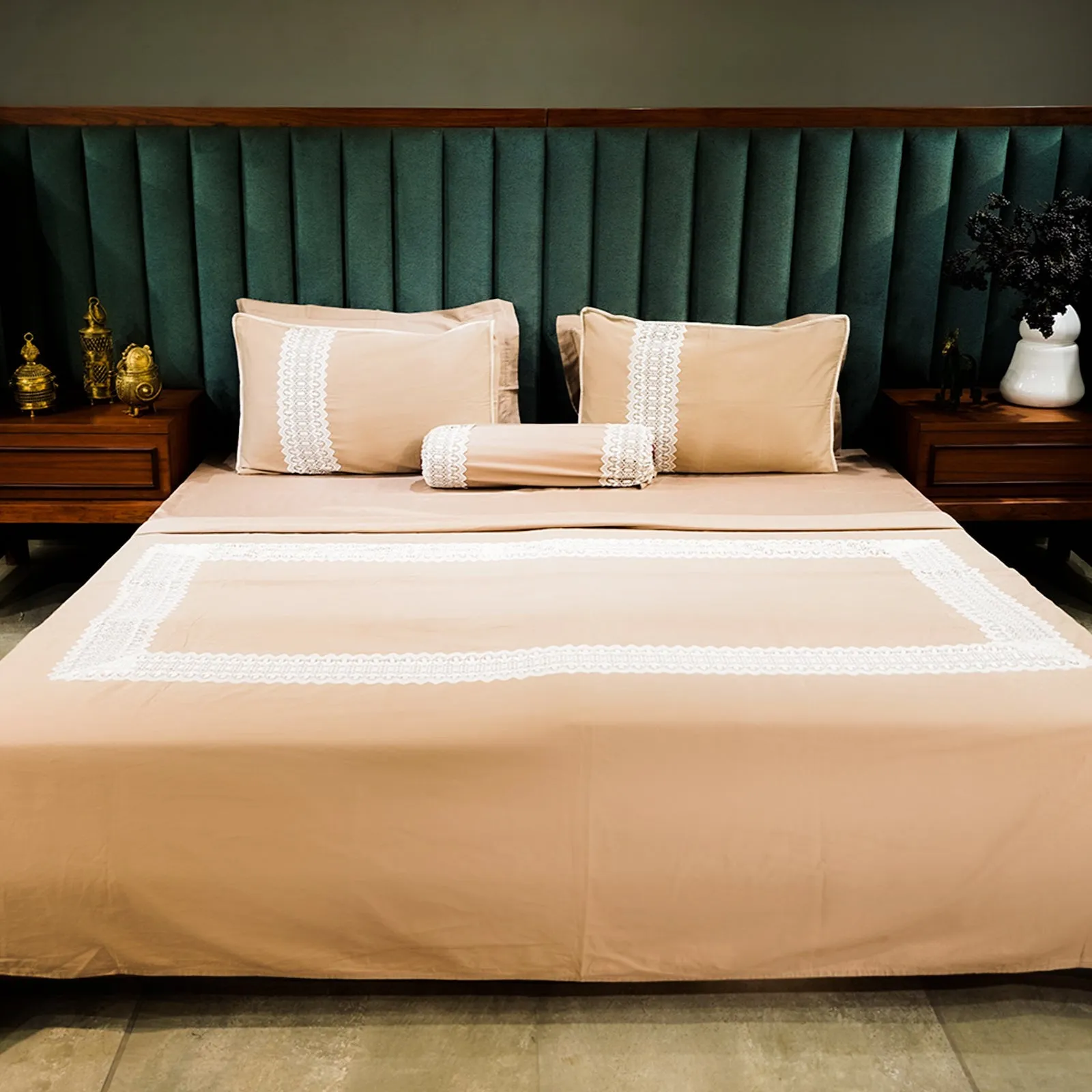 Chic Mocha Pillow Cover
