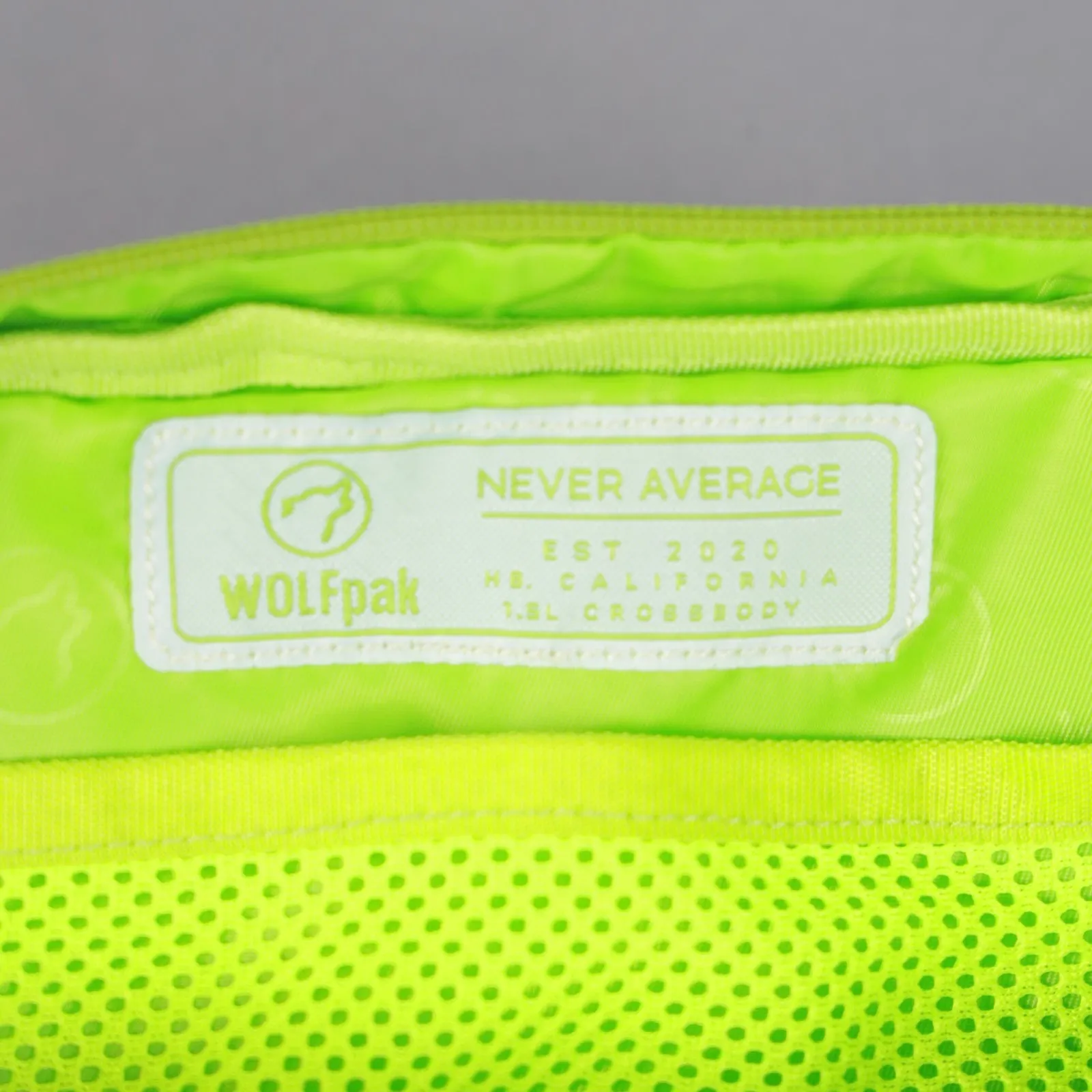 Crossbody Pack Mean Green One