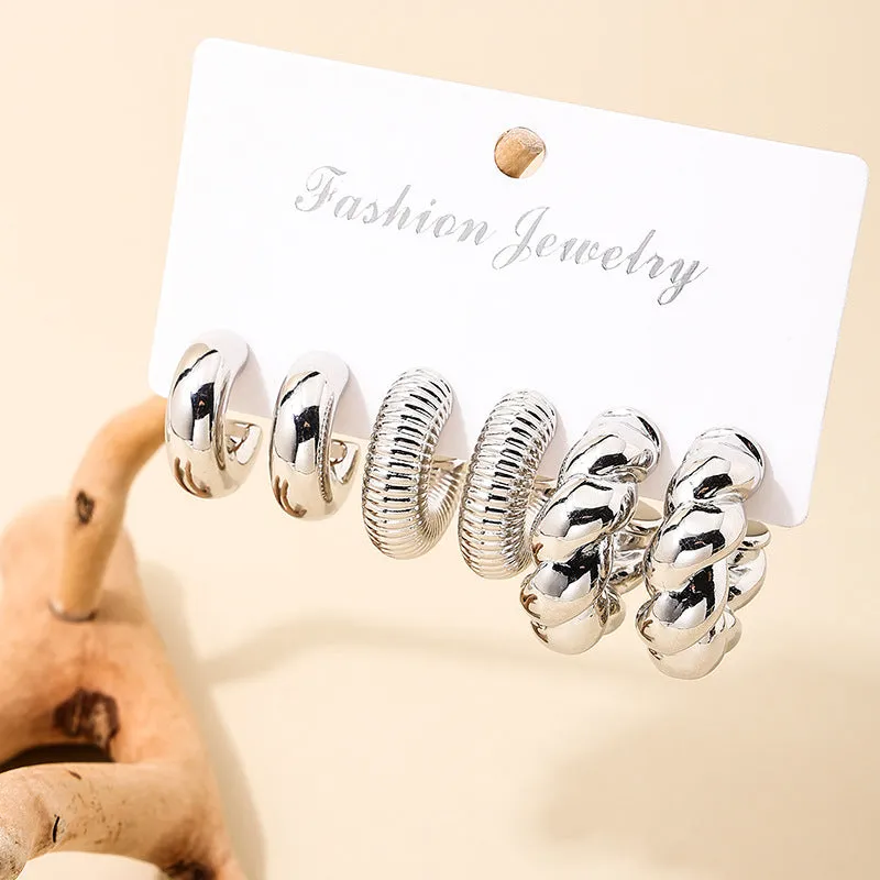 Elegant Vienna Verve Metal Earrings Set with Light Luxury Design