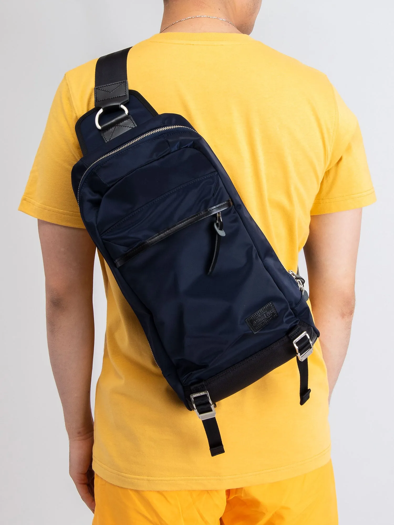 Lightning Shoulder Bag in Navy