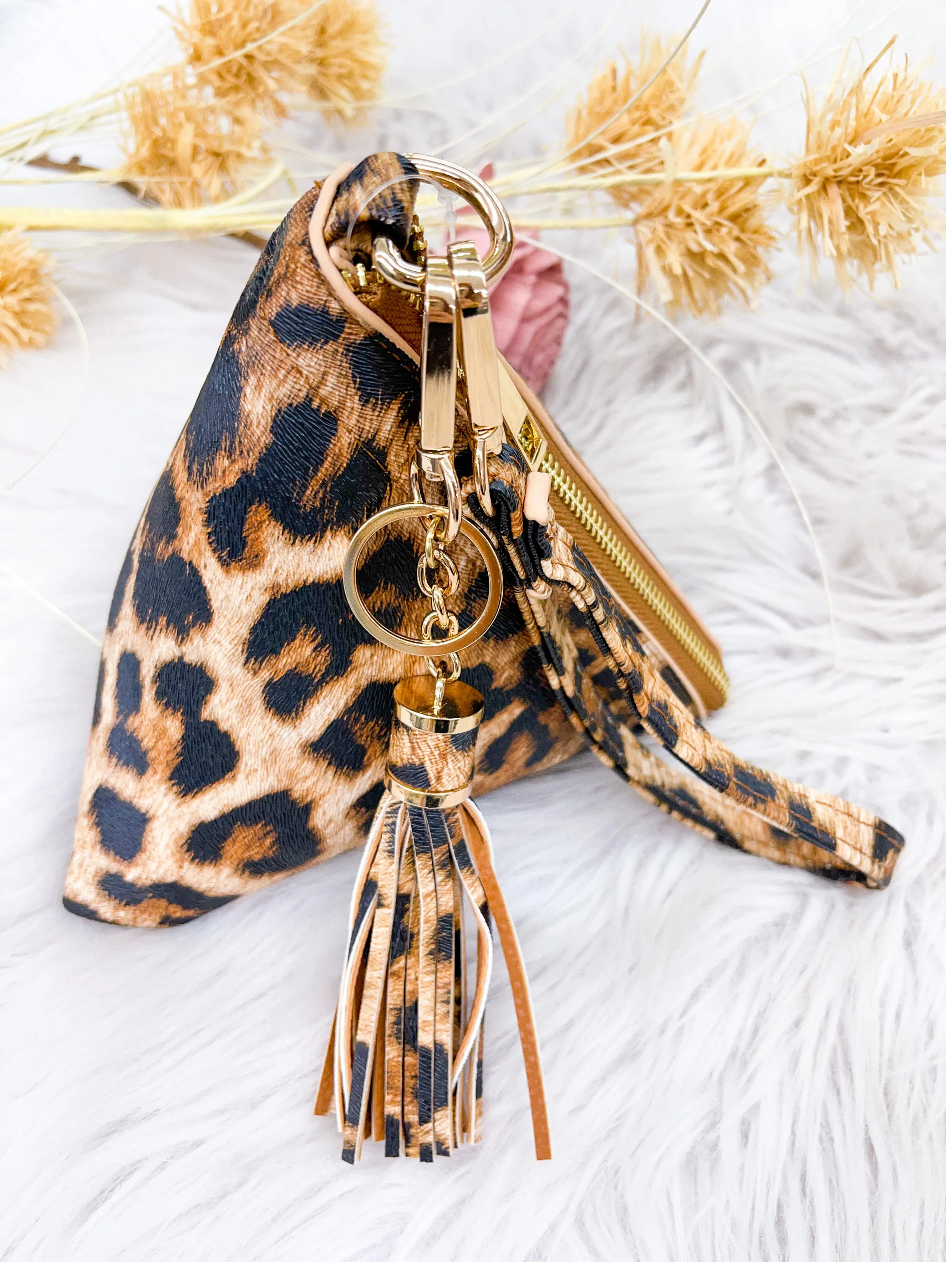 Prism Clutch