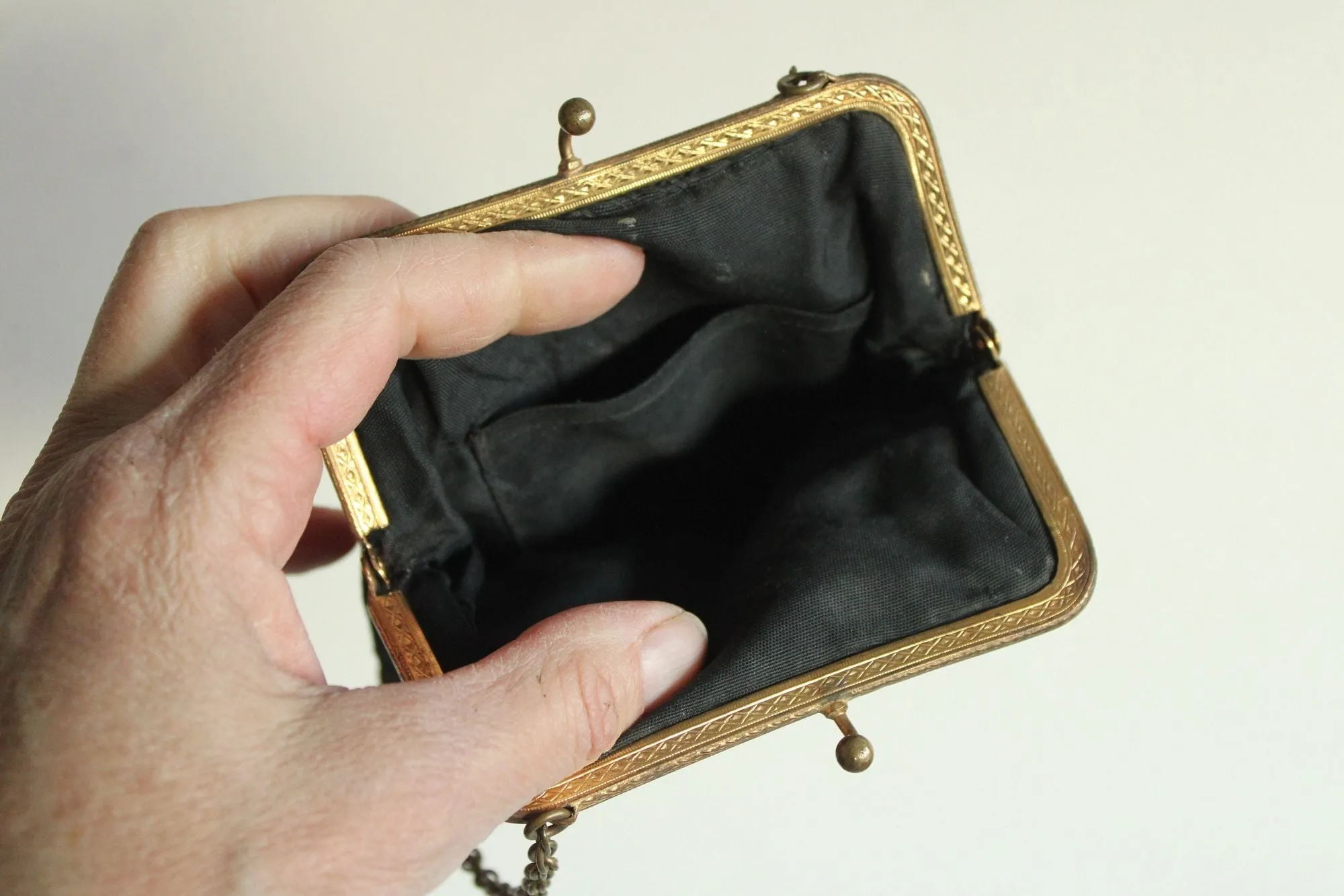 Vintage 1910s 1920s Black Embroidered Tapestry Purse